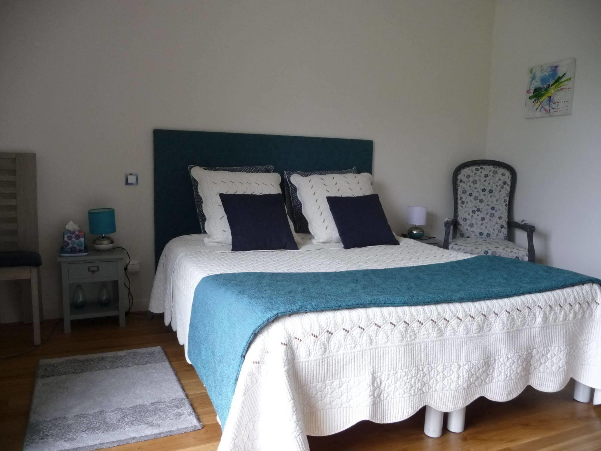 Bed and Breakfast Le Jardin Aux Oiseaux Ferel Екстер'єр фото