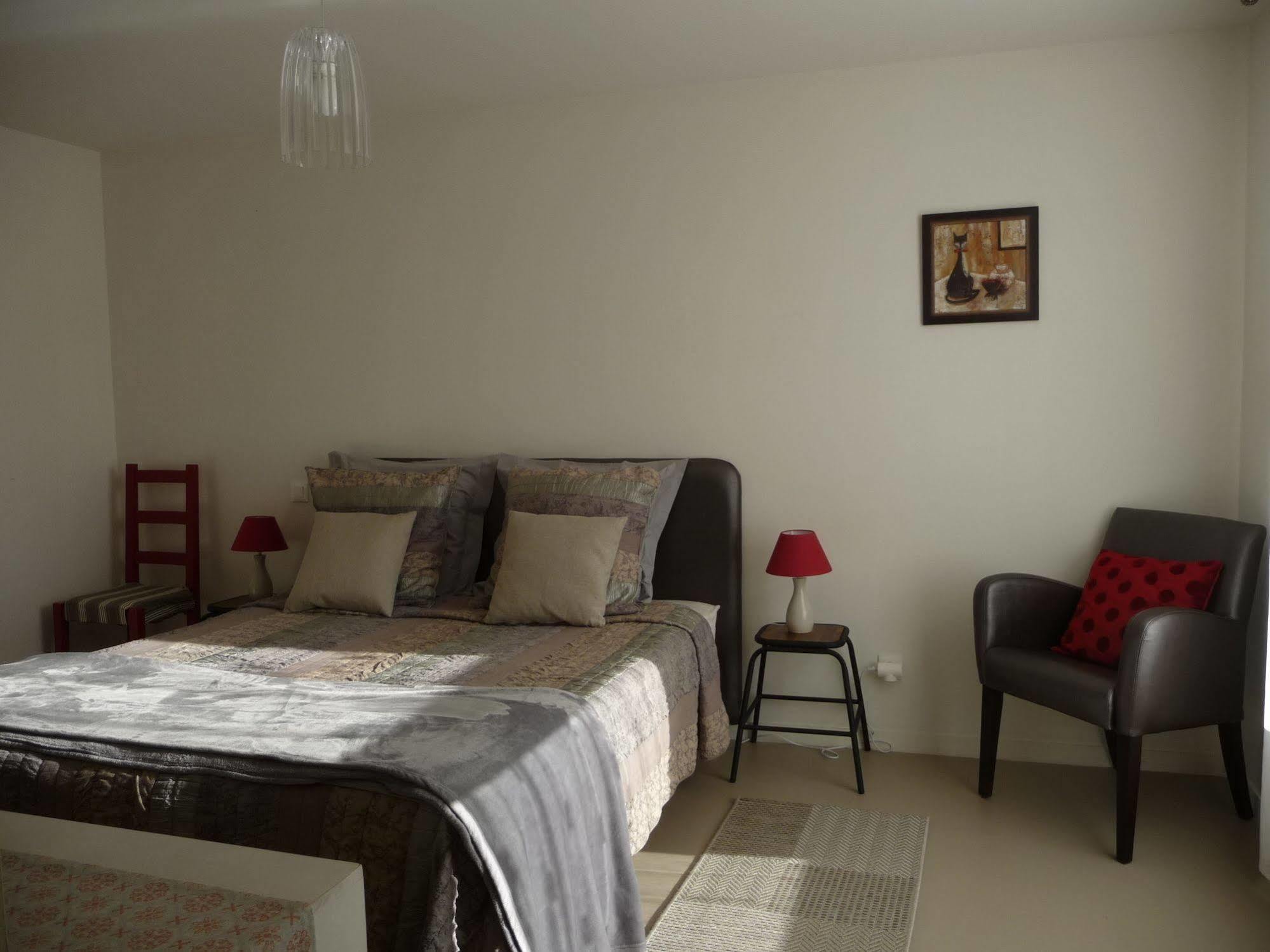 Bed and Breakfast Le Jardin Aux Oiseaux Ferel Екстер'єр фото