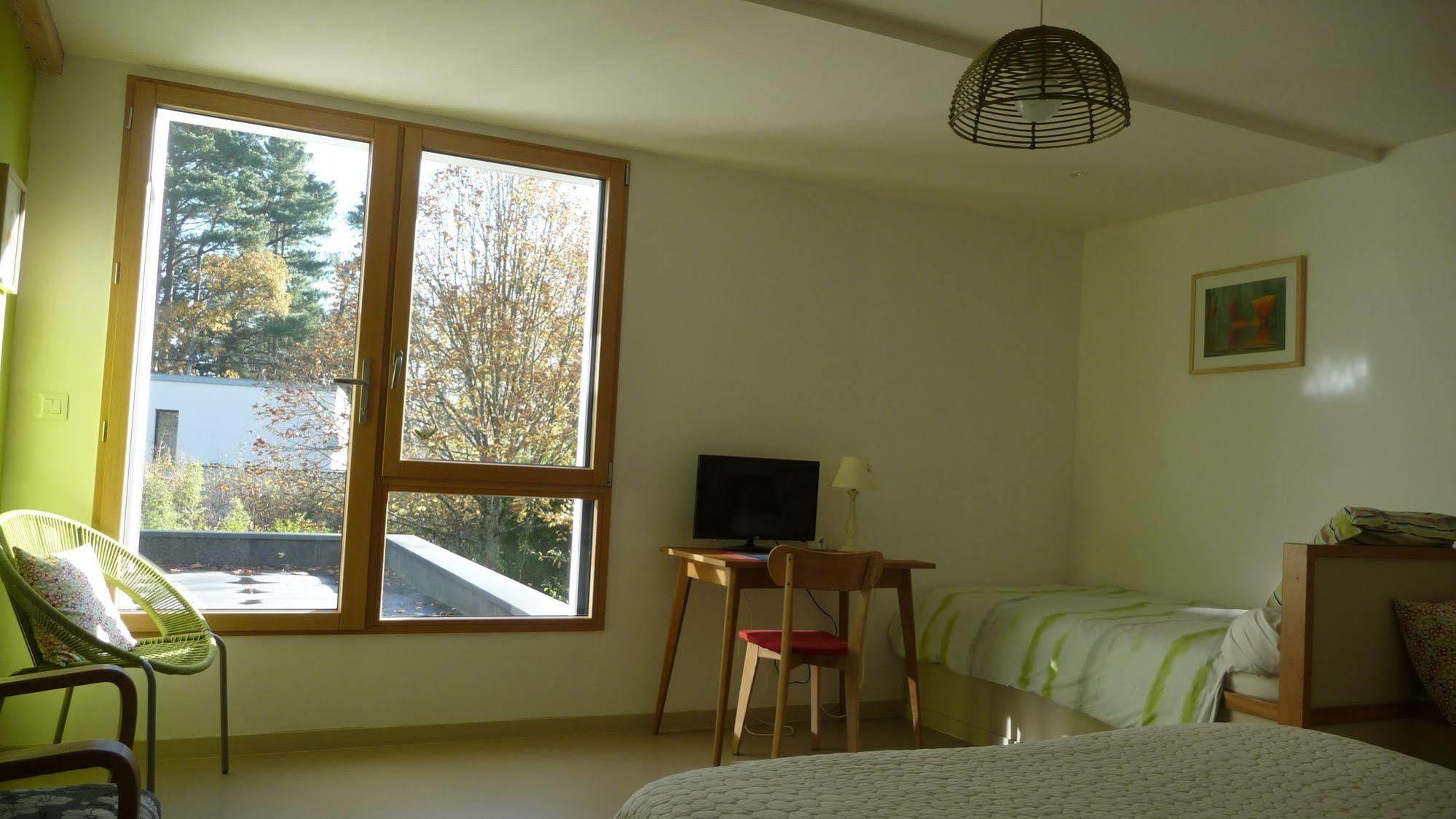 Bed and Breakfast Le Jardin Aux Oiseaux Ferel Екстер'єр фото